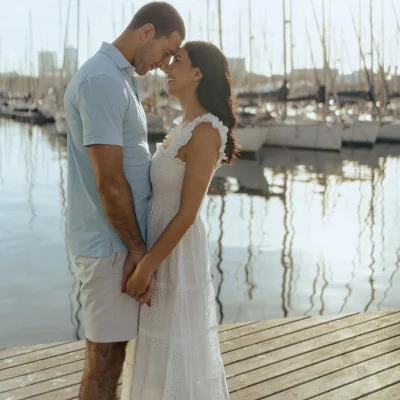 A romantic couple photoshoot in Port Vell, Barcelona – Greg & Christina