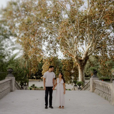 Alyssa & Joe in beautiful Parc de la Ciutadella in Barcelona