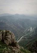 Mountain view during surprise proposal photoshoot near Barcelona