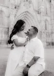 Romantic couple photoshoot near Barcelona Cathedral